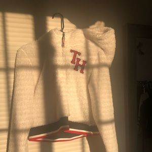 Tommy Hilfiger Fur Crop Hoodie